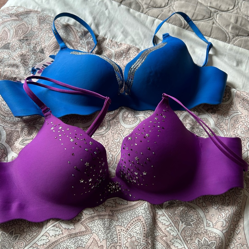 Victoria’s Secret bras